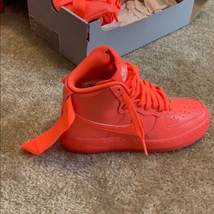 NIKE “AIR FORCE 1” HI PRM! LOW PRICE TODAY!!